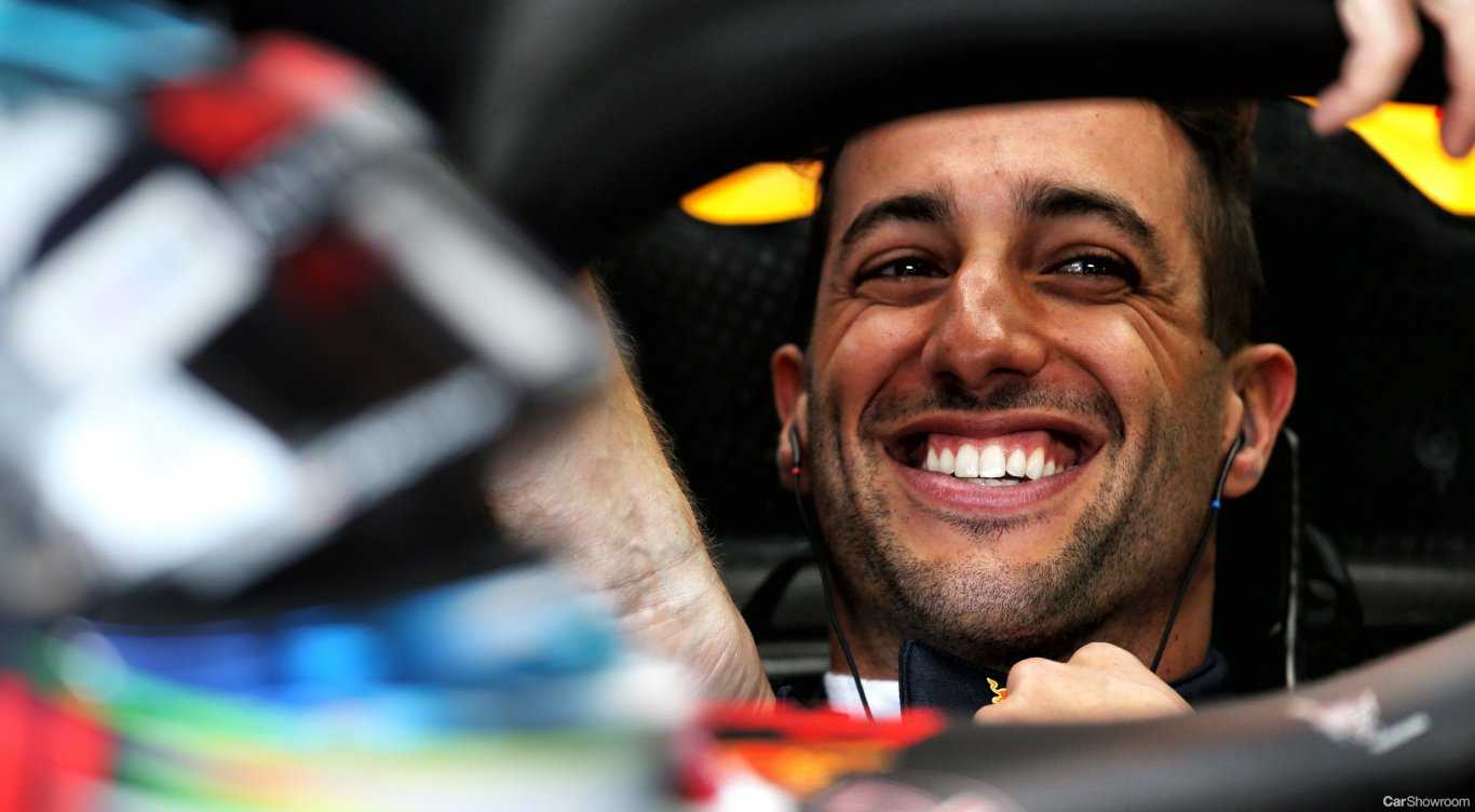 Ricciardo Signs Onto Renault F1, Departs Red Bull